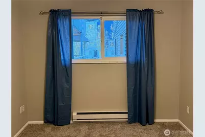 2562 Thorndyke Avenue W #303, Seattle, WA 98199 - Photo 21
