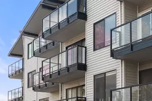 2562 Thorndyke Ave W, Seattle, WA 98199 - Photo 15