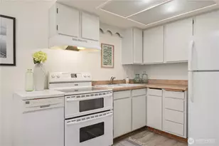 1511 S 250th, Des Moines, WA 98198 - Photo 29