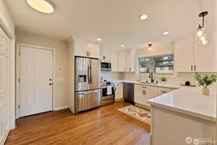 111 NW 140th St, Seattle, WA 98177 - Photo 13