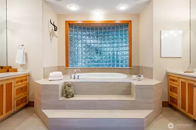 8815 Goshawk Road, Blaine, WA 98230 - Photo 27