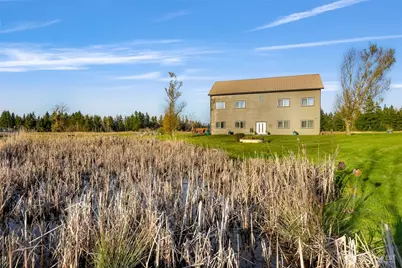 8225 Peace Park Drive, Custer, WA 98240 - Photo 3