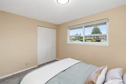 762 Hilltop Avenue, Kent, WA 98031 - Photo 31