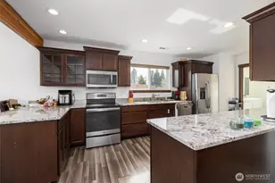 120 N Reed St, Sedro Woolley, WA 98284 - Photo 13