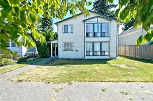 328 Burnett Ave N, Renton, WA 98057 - Photo 3