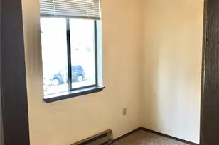 328 Burnett Ave N, Renton, WA 98057 - Photo 17