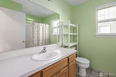 910 NE Cordero Place, Oak Harbor, WA 98277 - Photo 23