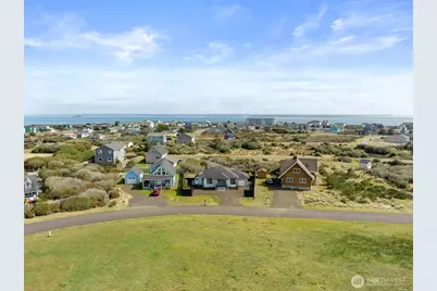 423 S Spinnaker Street SW, Ocean Shores, WA 98569 - Photo 31