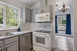 20511 16th Ave Ct S, Spanaway, WA 98387 - Photo 11