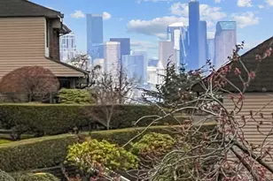 10903 Glen Acres Dr S, Seattle, WA 98168 - Photo 25