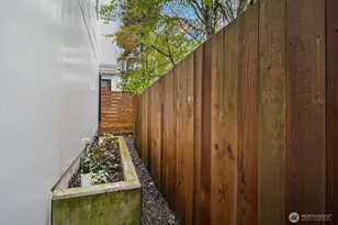 1406 21st Ave, Seattle, WA 98122 - Photo 25
