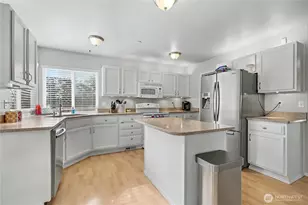 1846 Fisher St, DuPont, WA 98327 - Photo 3