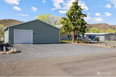 674 River Drive SW, Quincy, WA 98848 - Photo 3