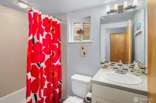 3010 NE 55th St, Seattle, WA 98105 - Photo 29