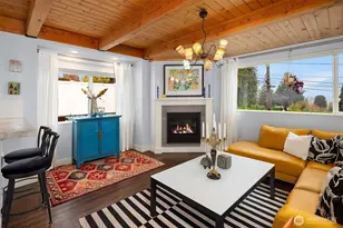 3010 NE 55th St, Seattle, WA 98105 - Photo 11