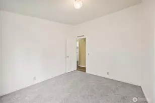 317 Rollingwood Dr, Kelso, WA 98626 - Photo 21