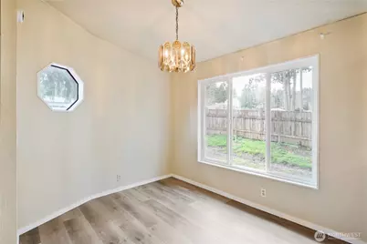 317 Rollingwood Drive, Kelso, WA 98626 - Photo 9