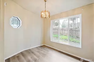 317 Rollingwood Dr, Kelso, WA 98626 - Photo 9