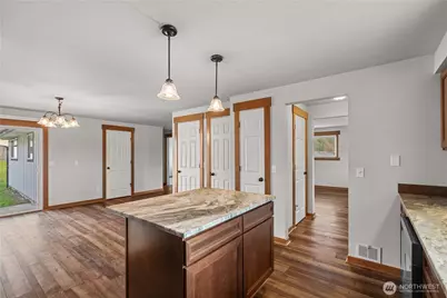 1511 34th Avenue Ct SW, Puyallup, WA 98373 - Photo 7