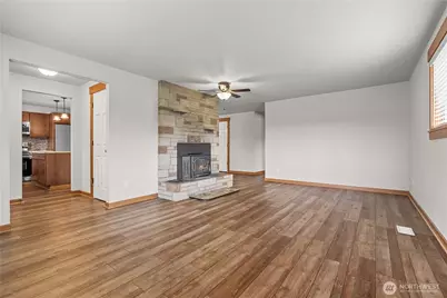 1511 34th Avenue Ct SW, Puyallup, WA 98373 - Photo 11