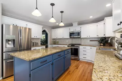 1014 S 38th Place, Mount Vernon, WA 98274 - Photo 7