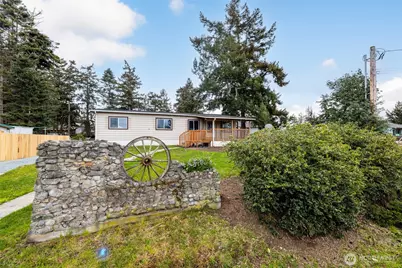994 Diane Avenue, Oak Harbor, WA 98277 - Photo 1