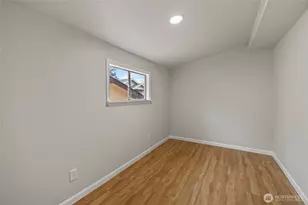 994 Diane Ave, Oak Harbor, WA 98277 - Photo 17