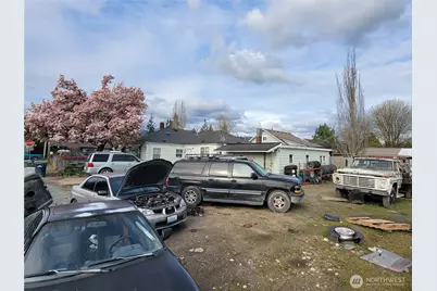 901 11th Street, Sedro Woolley, WA 98284 - Photo 9