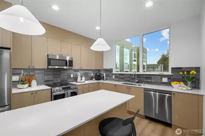 12322 14th Avenue NE #B, Seattle, WA 98125 - Photo 13