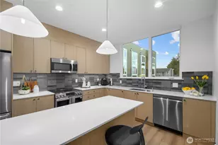 12322 14th Avenue Northeast, Seattle, WA 98125 - Photo 13