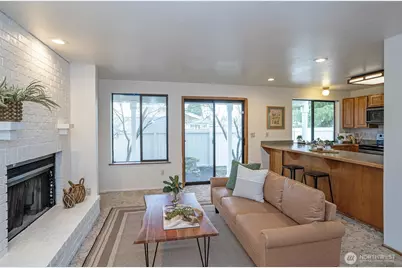 1316 136th Street Ct S, Tacoma, WA 98444 - Photo 3