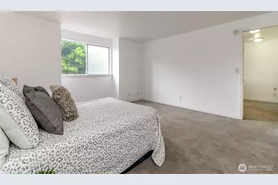 2426 E Pioneer, Puyallup, WA 98372 - Photo 15