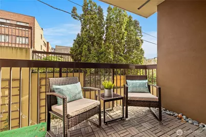 500 W 5th Avenue #306, Seattle, WA 98119 - Photo 15