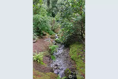 2668 E Lake Sammamish Parkway NE, Sammamish, WA 98074 - Photo 37