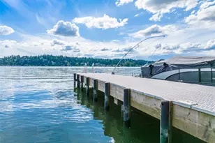 2668 E Lake Sammamish Pkwy NE, Sammamish, WA 98074 - Photo 3