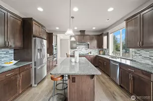 1706 NE 24th St, Renton, WA 98056 - Photo 7