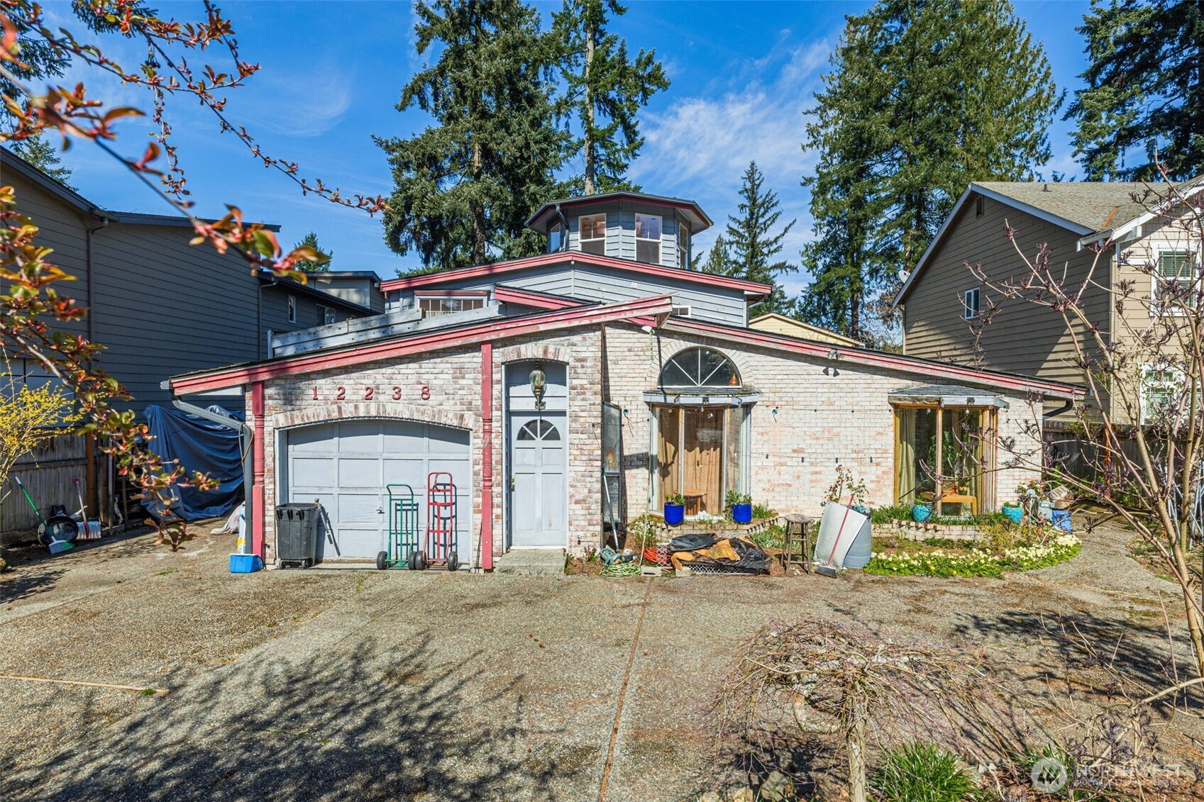 12238 NE 70th St, Kirkland, WA 98033 - MLS 2501446 - Coldwell Banker