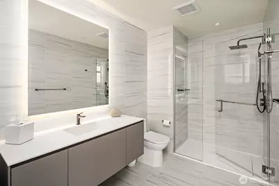 838 Avenue Square NE #1207, Bellevue, WA 98004 - Photo 27