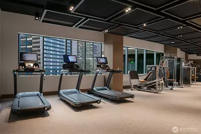 838 Avenue Square NE #1207, Bellevue, WA 98004 - Photo 37
