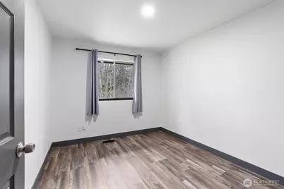 20831 60th Street E, Bonney Lake, WA 98391 - Photo 15