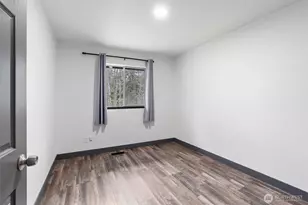 20831 60th St E, Bonney Lake, WA 98391 - Photo 15