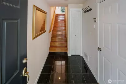 2060 132nd Avenue SE #612, Bellevue, WA 98005 - Photo 3