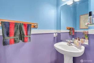 10209 28th Dr SE, Everett, WA 98208 - Photo 13