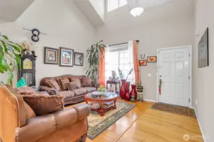 10209 28th Dr SE, Everett, WA 98208 - Photo 3