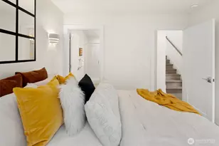 109 22nd Ave E, Seattle, WA 98112 - Photo 9