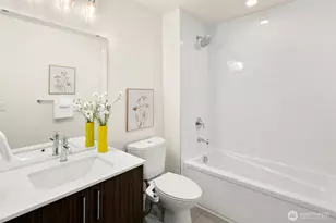 109 22nd Ave E, Seattle, WA 98112 - Photo 15