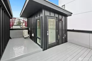 109 22nd Ave E, Seattle, WA 98112 - Photo 17