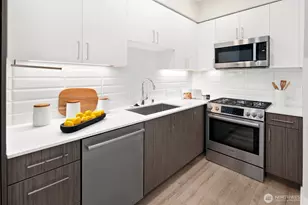 109 22nd Ave E, Seattle, WA 98112 - Photo 7