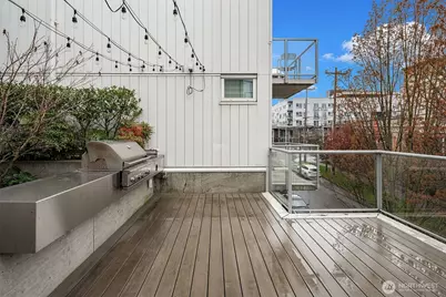 501 Roy Street #C341, Seattle, WA 98109 - Photo 31