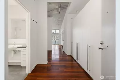 501 Roy Street #C341, Seattle, WA 98109 - Photo 3